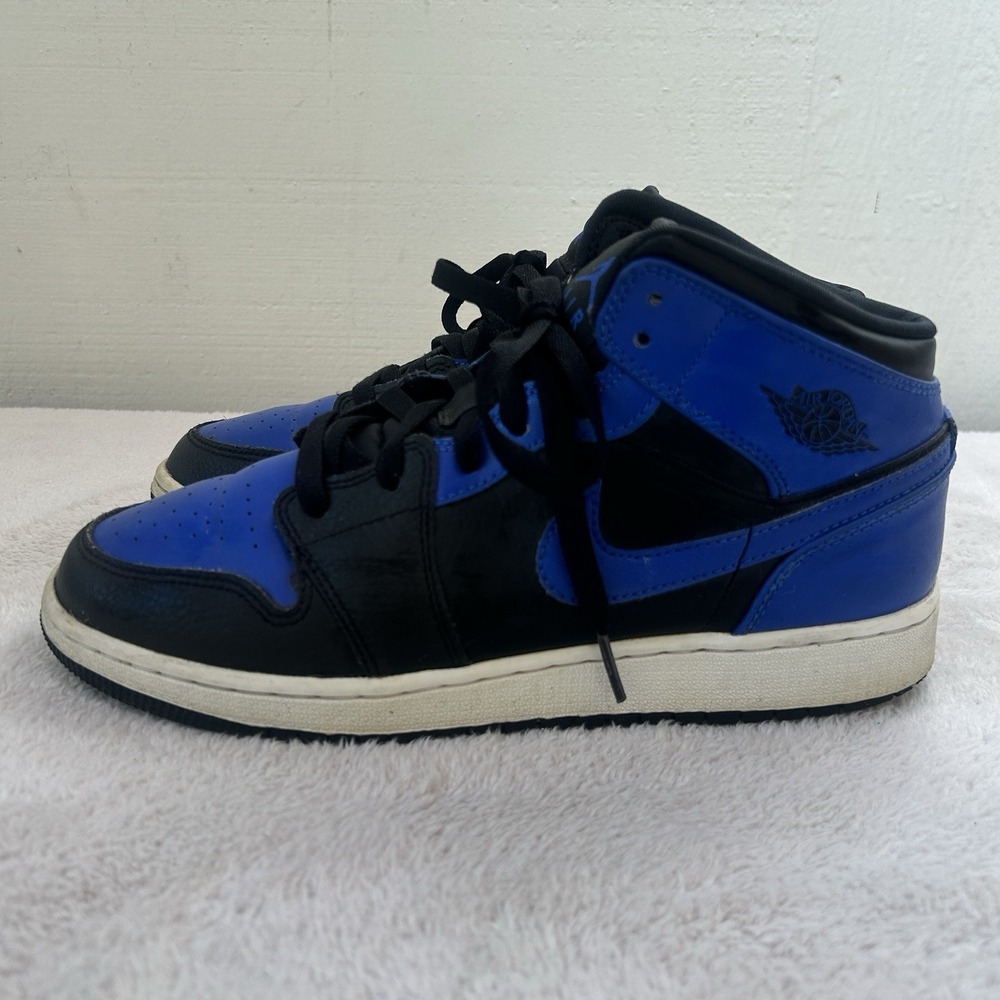 Nike Air Jordan 1 Mid Hyper Royal Blue Black White Size 7Y 554725-077